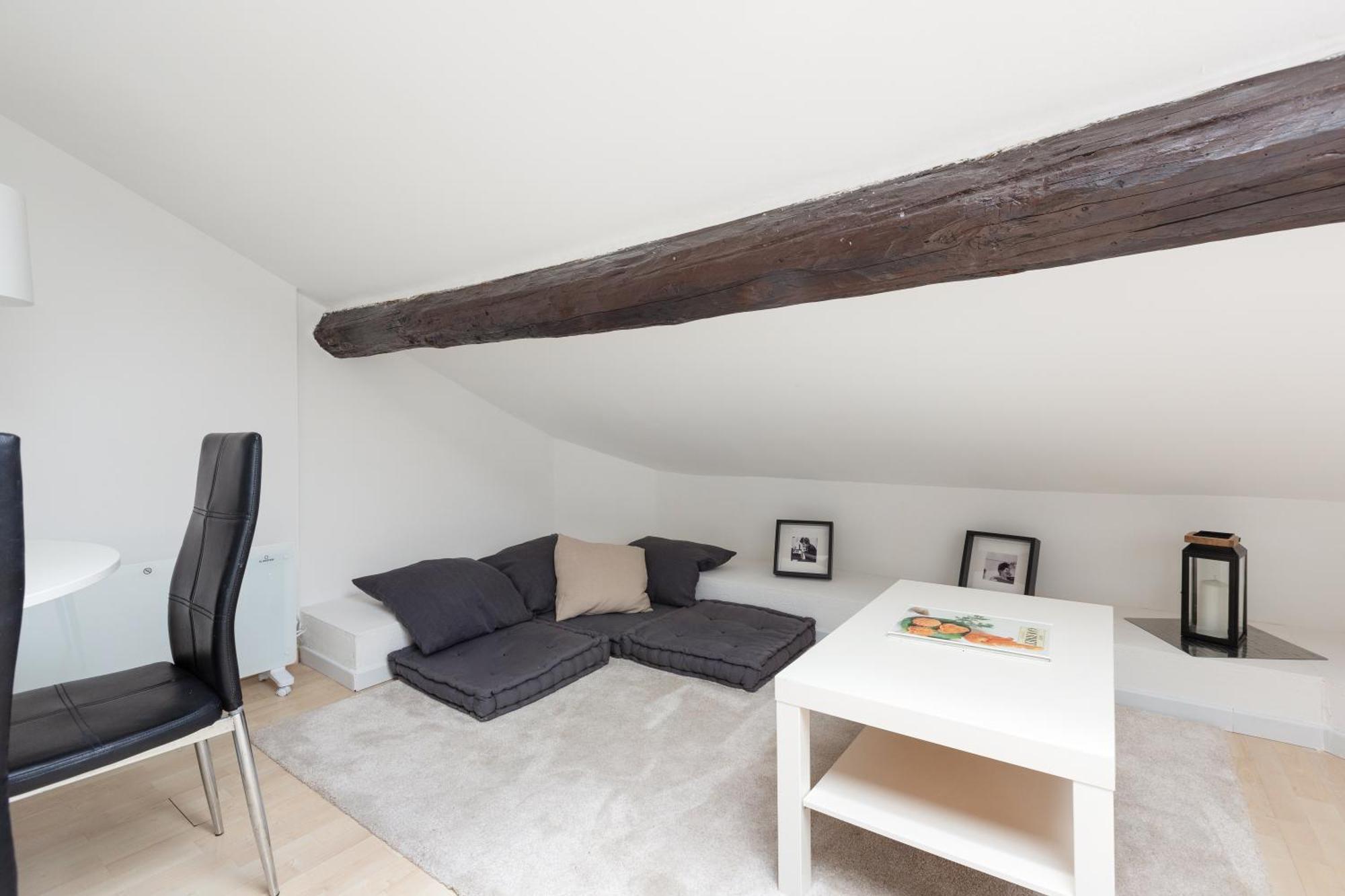 Cosy Garibaldi & Moscova District Apartment Milan